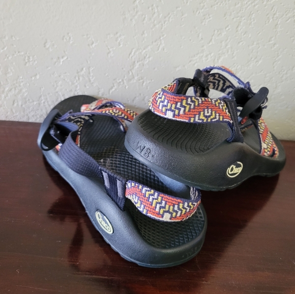 Women's Chacos Size 8 Pre-owned - Picture 4 of 6